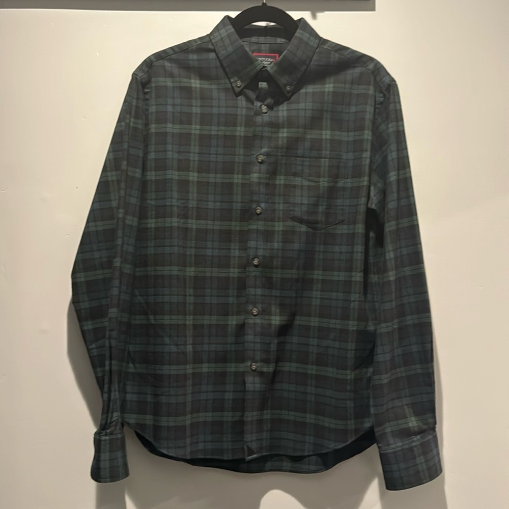 New UNTUCKit long sleeve button down.
